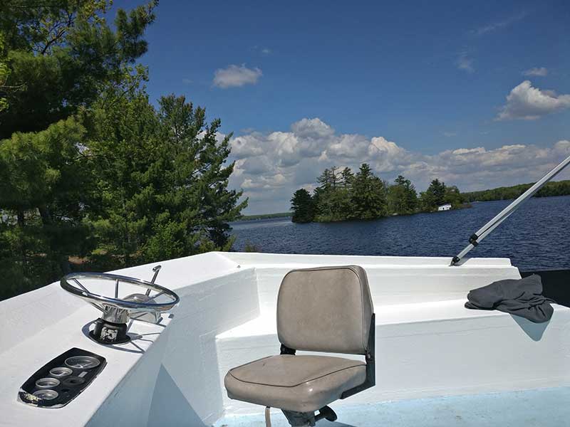 Big Island, Pigeon Lake, houseboating and mooring